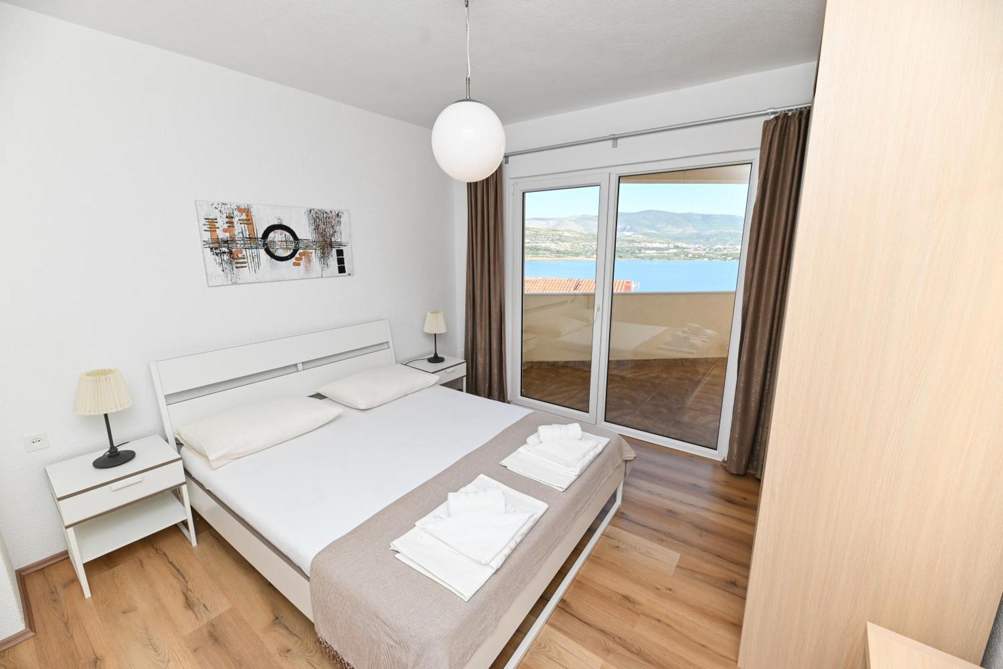 Apartments Bluesky Trogir Exterior photo