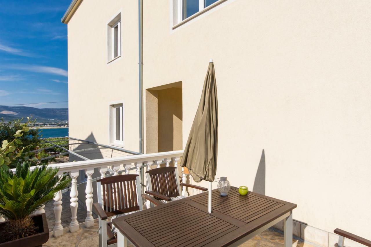 Apartments Bluesky Trogir Exterior photo